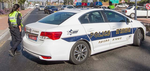 ניידת משטרת התנועה ניידת משטרת התנועה