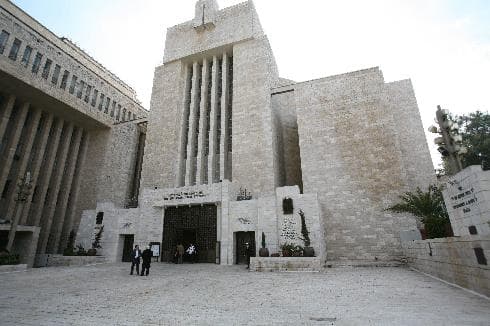 בית הכנסת הגדול במרכז העיר