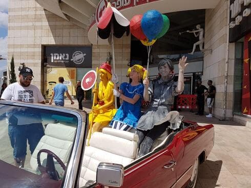 הפסלים התעוררו לחיים ברחובות | צילום יח"צ