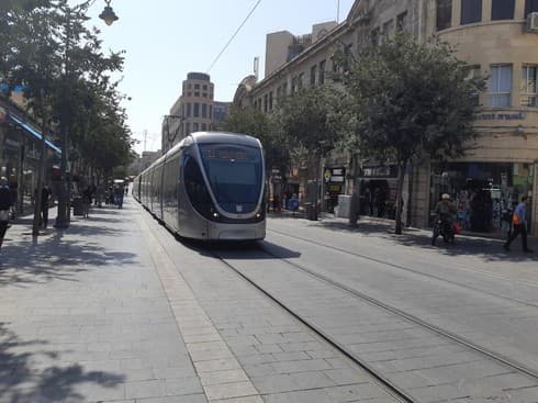הרכבת הקלה