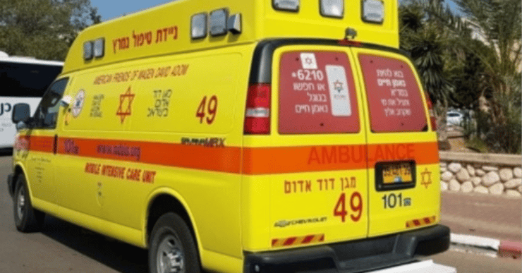 אמבולנס מד"א