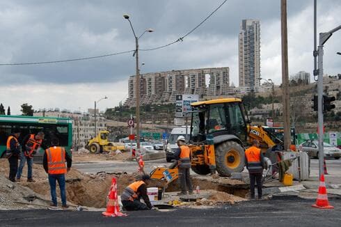 העבודות בצומת פת העבודות בצומת פת
