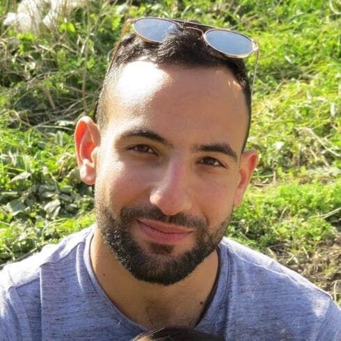 תלמיד מצטיין, חייל ביחידה מסווגת. דניאל יולזרי תלמיד מצטיין, חייל ביחידה מסווגת. דניאל יולזרי
