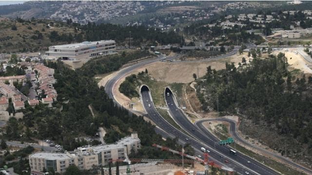 מבשרת ציון והכניסה שנחסמה