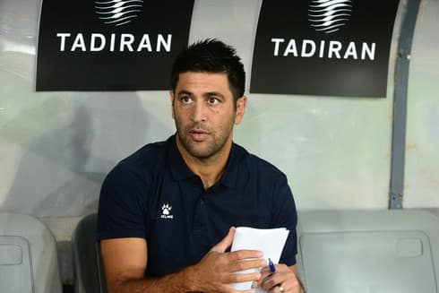אליניב ברדה. עובר בדיקות