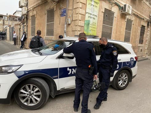 כוחות המשטרה במאה שערים כוחות המשטרה במאה שערים