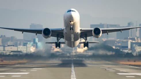 הטיסה של הזוג מראשון לציון הסתבכה בגדול הטיסה של הזוג מראשון לציון הסתבכה בגדול