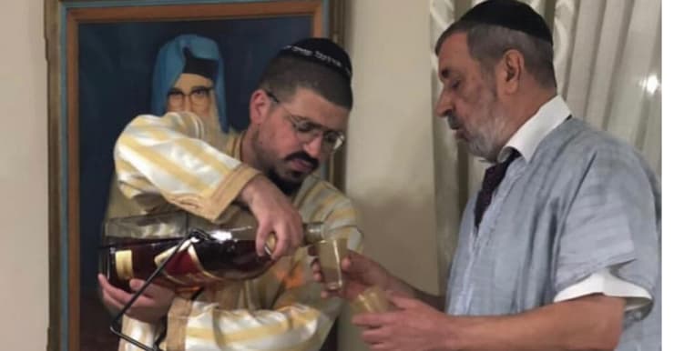 יהודה ואביו, שמעון. פוסט מטלטל
