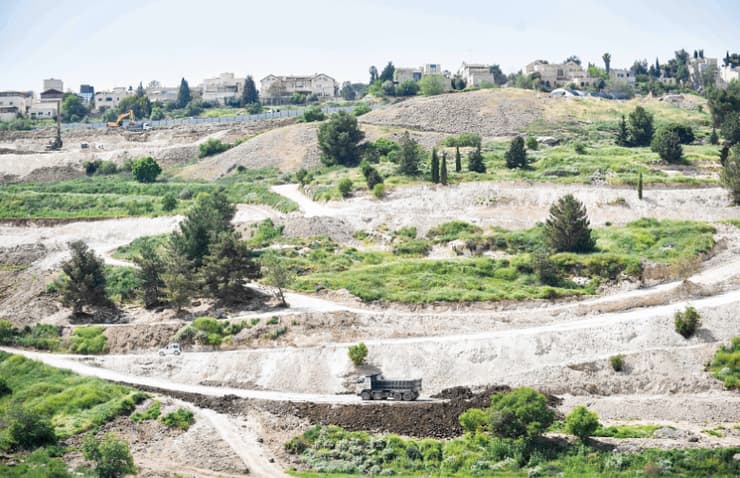 העבודות בעמק הזיתים