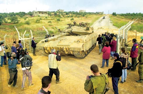 הנסיגה מלבנון, מאי 2000 