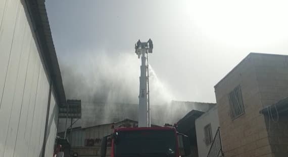 14 צוותים במקום