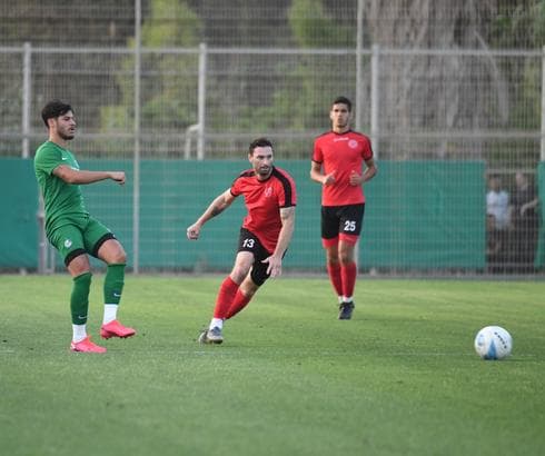 יובל  אבידור נגד מכבי חיפה 