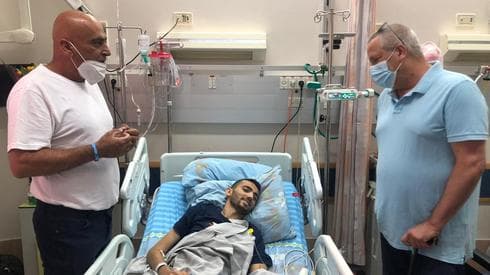 מימין לשמאל: גדי ירקוני, שאדי איברהים ואביו סעיד