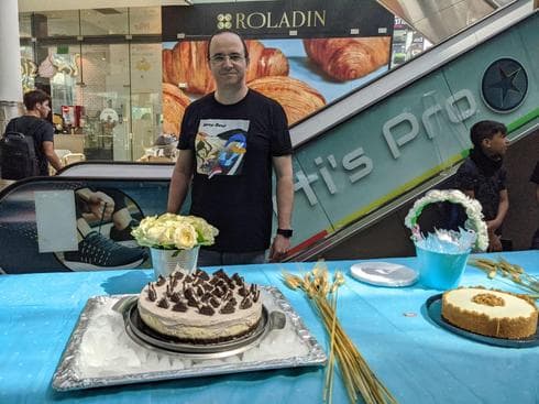 עוגת האוראו על מצע של קרח של מיכאל גנון