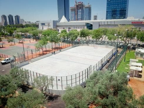 מגרש ההוקי חדש בפתח תקוה מגרש ההוקי חדש בפתח תקוה