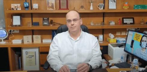 צביקה ברוט