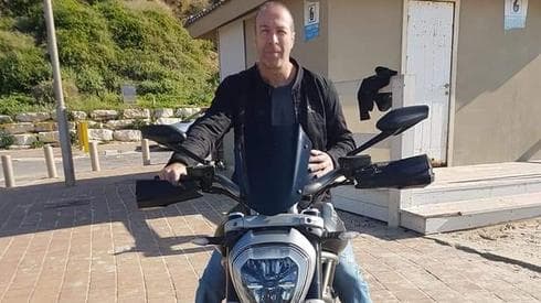 אשר כץ ז"ל על האופנוע
