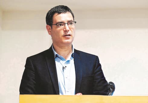 בר סימן טוב. "לא ענה" (צילום: יואב דודקביץ' ) בר סימן טוב. "לא ענה"