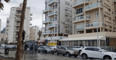טיילת בת ים