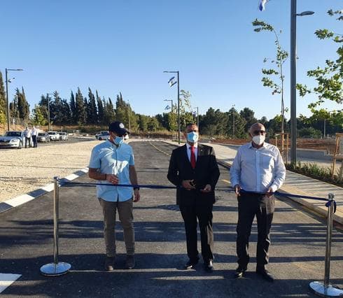 חנוכת חלק מכביש פייר קניג
