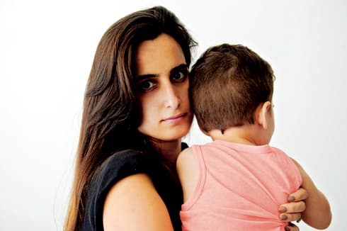 בת אל רוגוב ובנה בת אל רוגוב ובנה
