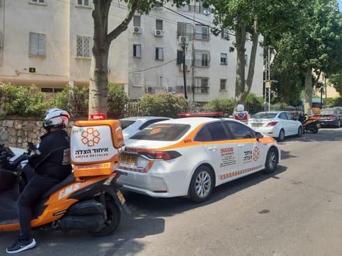 כוחות הרפואה סמוך לביתה של הפעוטה