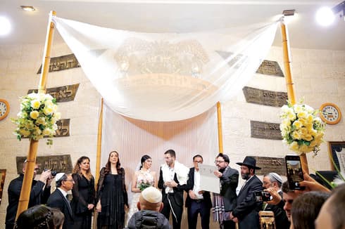דביר דלויה ונעם דלויה־וקנין 