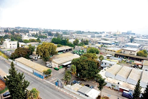 אזור התעשייה בחולון