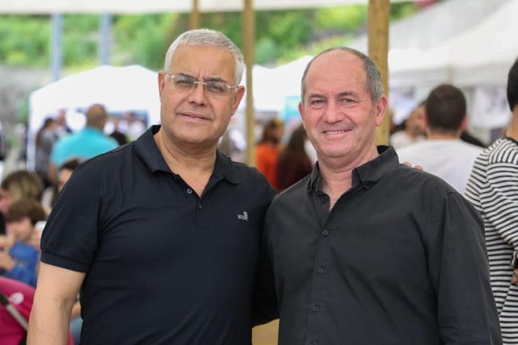 ראש עיריית בית שאן ז'קי לוי וראש המועצה האזורית עמק המעיינות, יורם קרין (צילום: המועצה האזורית עמק המעיינות.) ראש עיריית בית שאן ז'קי לוי וראש המועצה האזורית עמק המעיינות, יורם קרין