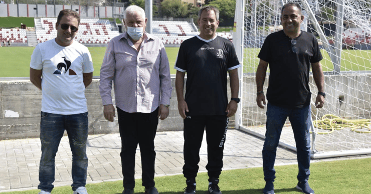 'הטריו' וראש העיר רונן פלוט. הישג יפה
