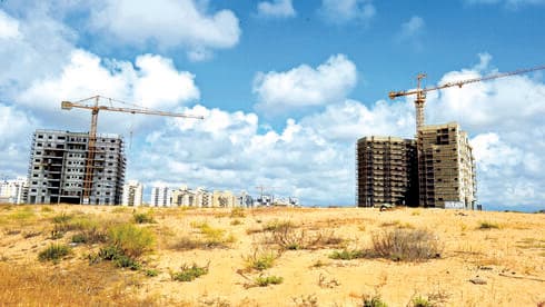 הפרויקט הענק יקום סמוך לשכונת ח' 500 החדשה בחולון (צילום: קובי קואנקס) ח' 500