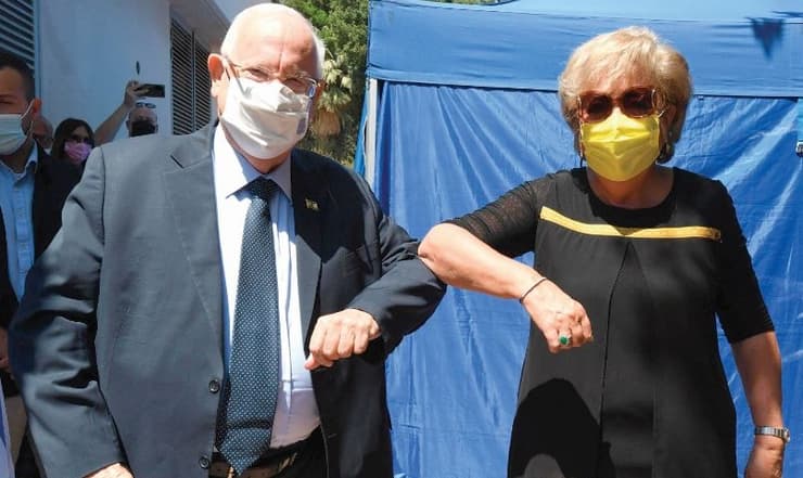 פיירברג־איכר וריבלין. "כשאני מבקר כאן אני רואה אנשים אמיצים ונחושים" (צילום: מארק ניימן, לע"מ) פיירברג־איכר וריבלין. "כשאני מבקר כאן אני רואה אנשים אמיצים ונחושים"