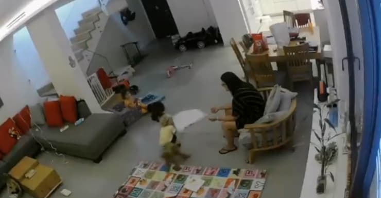 אלון הפעוט יחד עם סמדר
