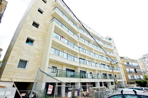 הבניין ברחוב הרצוג