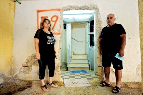 הדיירים בבניין ברחוב בר אילן