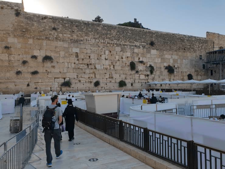 הכותל המערבי. כניסה רק לזוכים בהגרלה