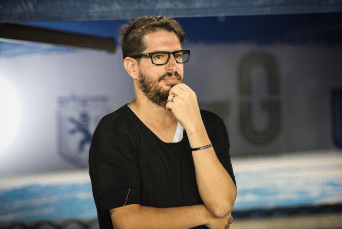 משה חוגג