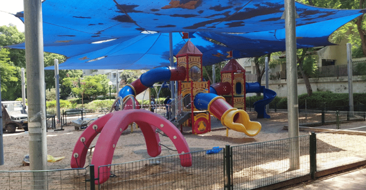 מתקנים חדשים בגן גלר