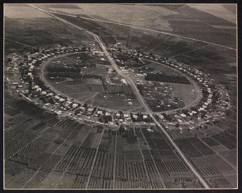 נהלל בשנת 1937