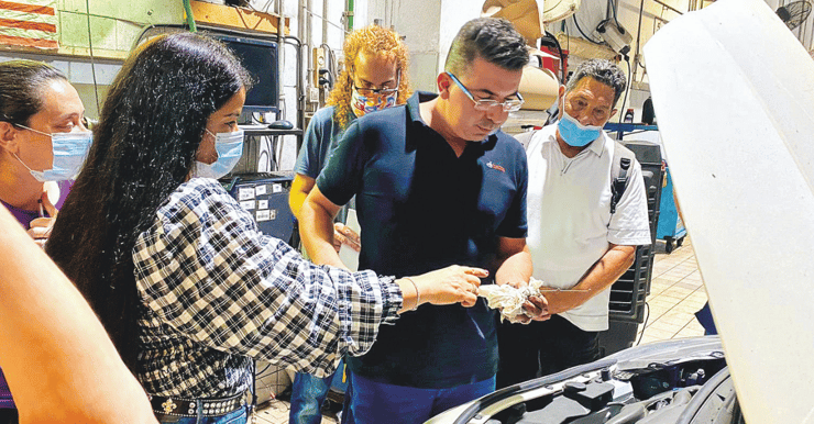 שיעור ברכב. תעודה לכל משתתף