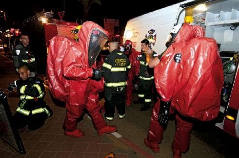 אסון האמוניה. "ראש המשמרת אמר 'יש לנו כבאים לכודים'"