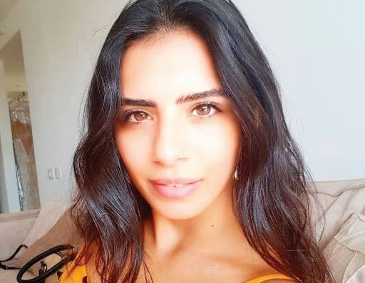 מורן עובדיה. "הכי קל להרים ידיים" 