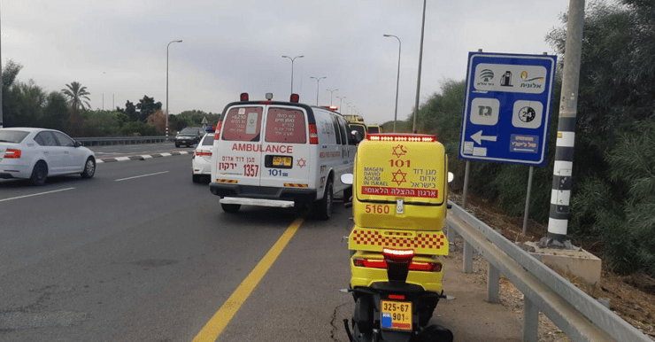 זירת התאונה ביציאה המזרחית מכפר סבא והוד השרון