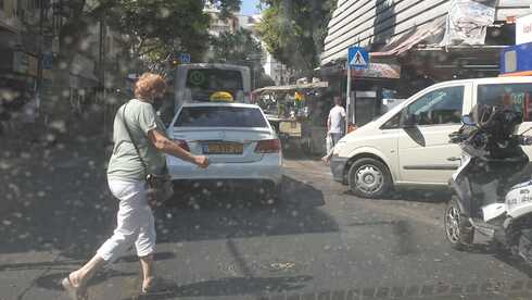 שוק פתח תקוה הברון הירש