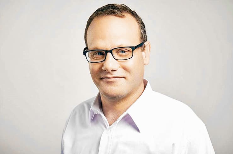 מייסד ומנכ"ל החברה, צחי פז