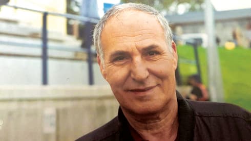 ארמונד פרץ ז"ל. "ניגשנו לחלקה וגילינו שאדם זר קבור בה", מספר בנו