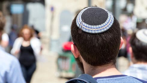 הרוב מעדיפים את הפעילויות של המערכת הקיבוצית על פני תנועות הנוער