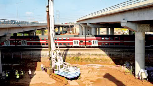 המנופים כבר בשטח. העבודות השבוע