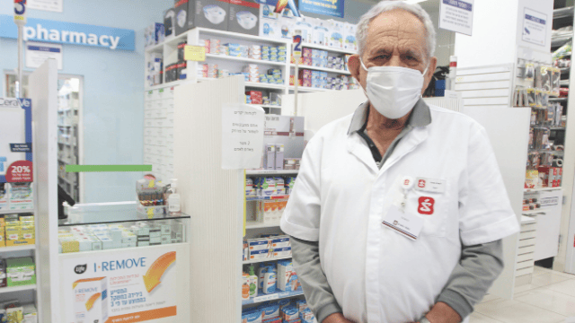"מרגש אותי לראות אנשים שמבריאים". לואיס מחט