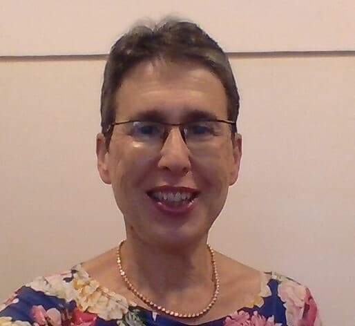 שרה עברון, המזכ"לית הנבחרת
